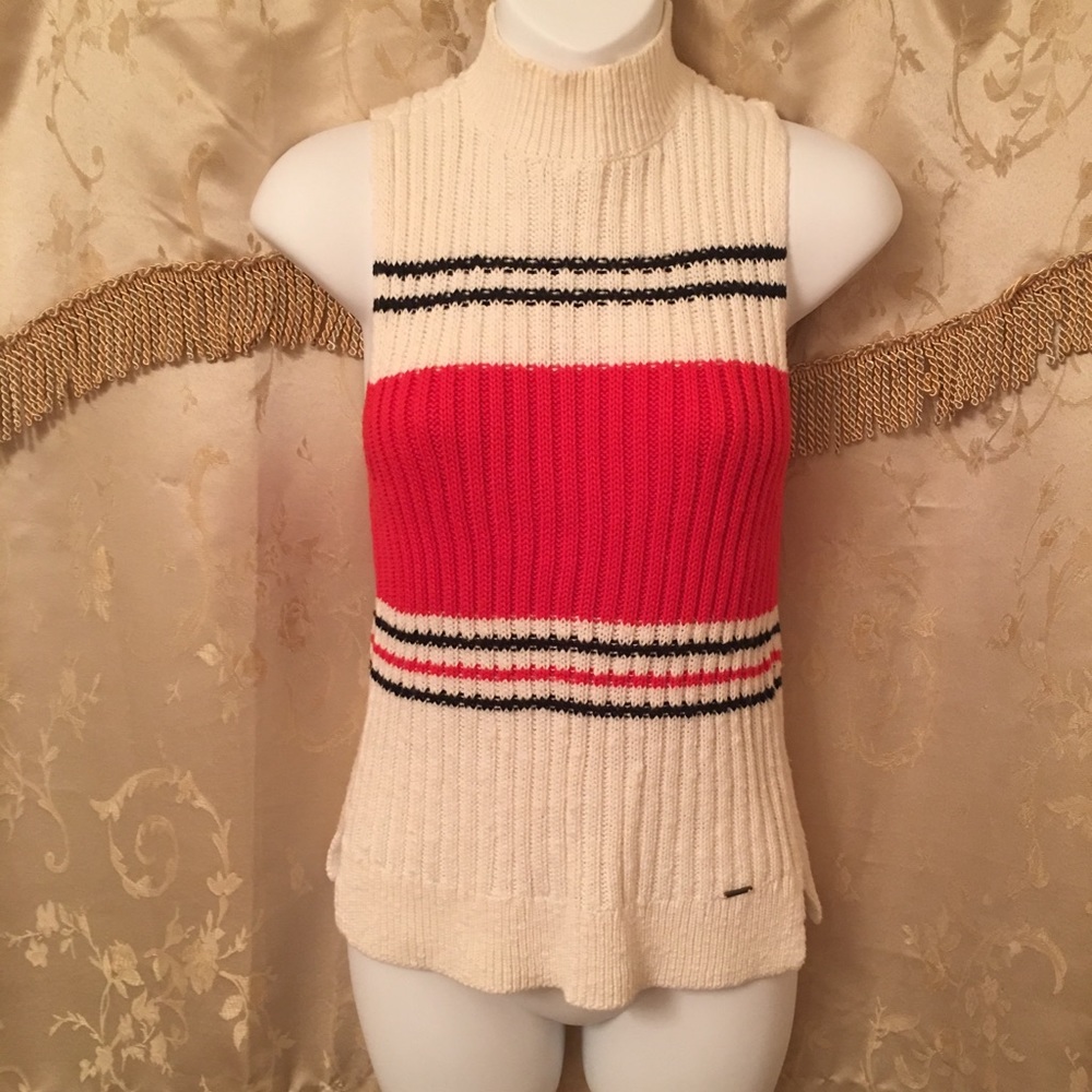 Abercrombie and Fitch Red, White and Blue Sweater